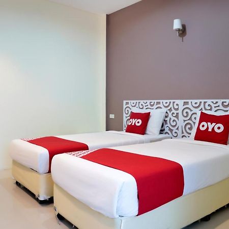 Oyo 902 Life & Love Resort Ao Nang Exterior foto